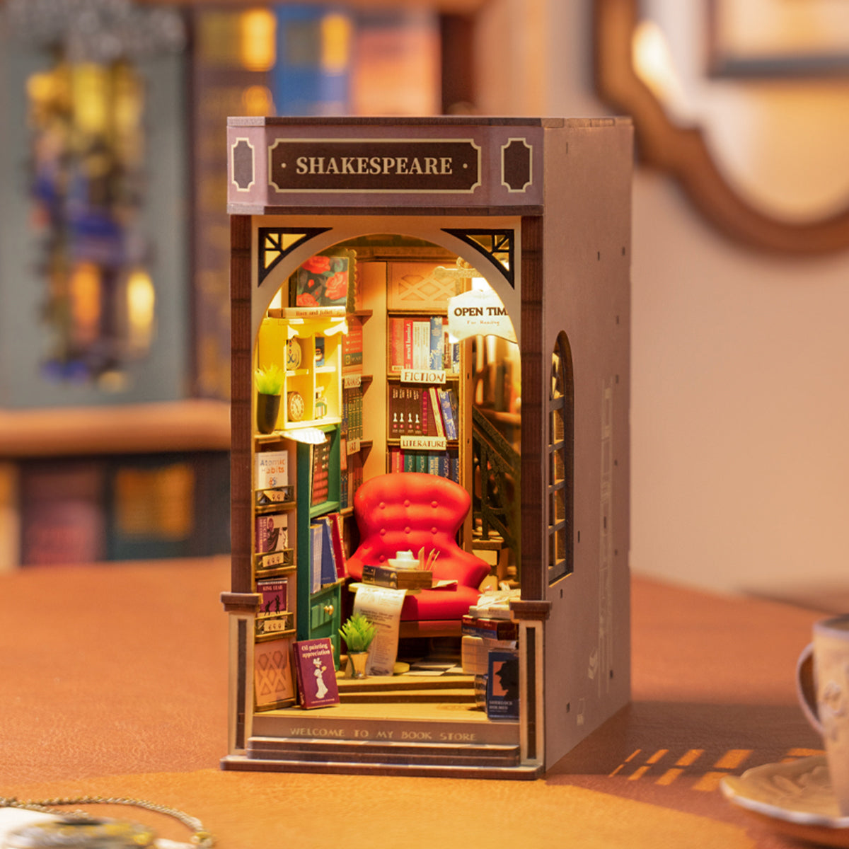 rolife-tgb07-bookstore-book-nook-bois-librairie-miniature image 2