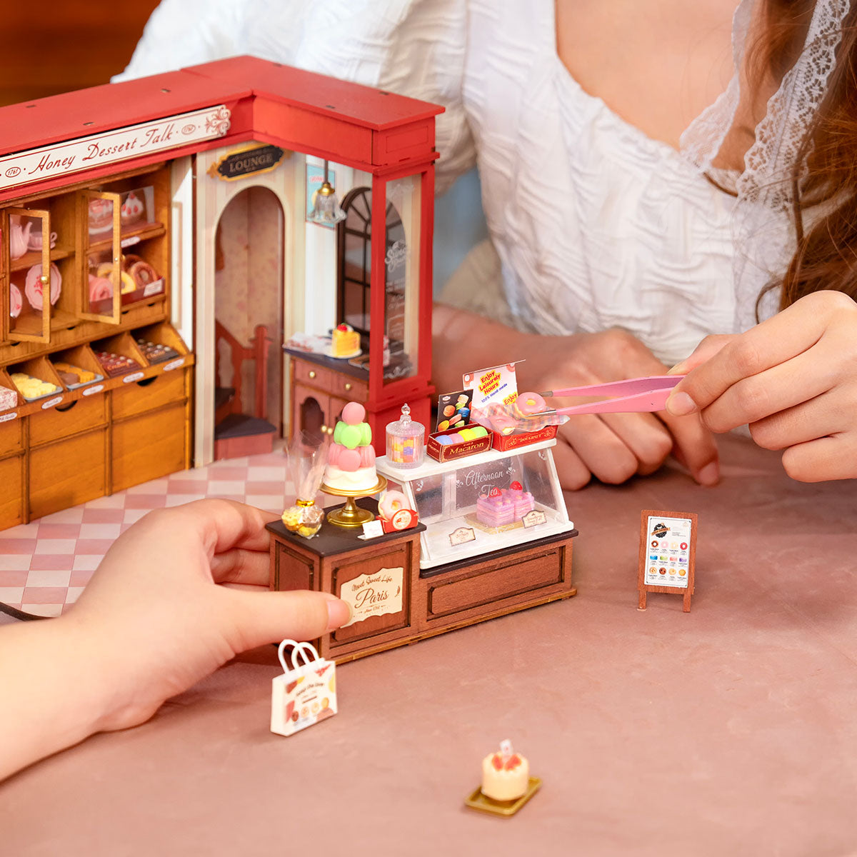 robotime-dg168-maison-miniature-honey-dessert-talk-p-tisserie image 3