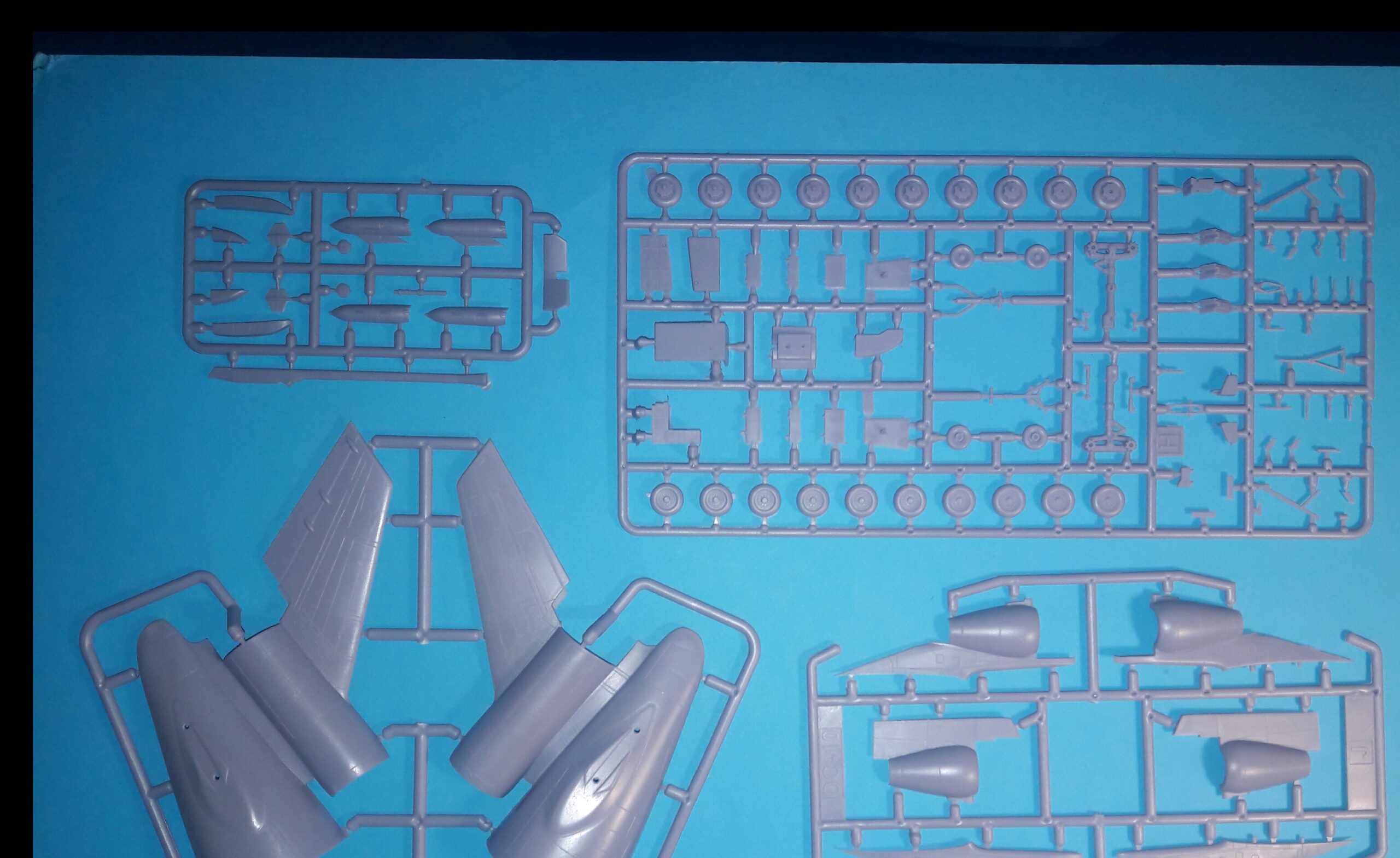 amp-kc-10-extender-144004-maquette-avion-1-144-ravitailleur image 4