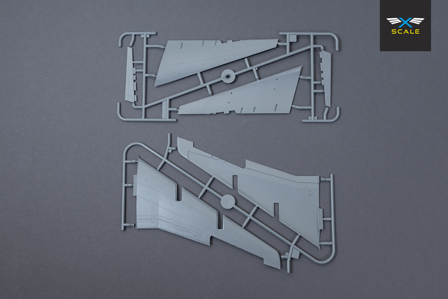 x-scale-144006-douglas-ec-24a-maquette-avion-1-144 image 7