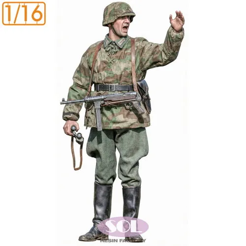sol-resin-factory-mm889-commandant-artillerie-figurine-1-16 image 1