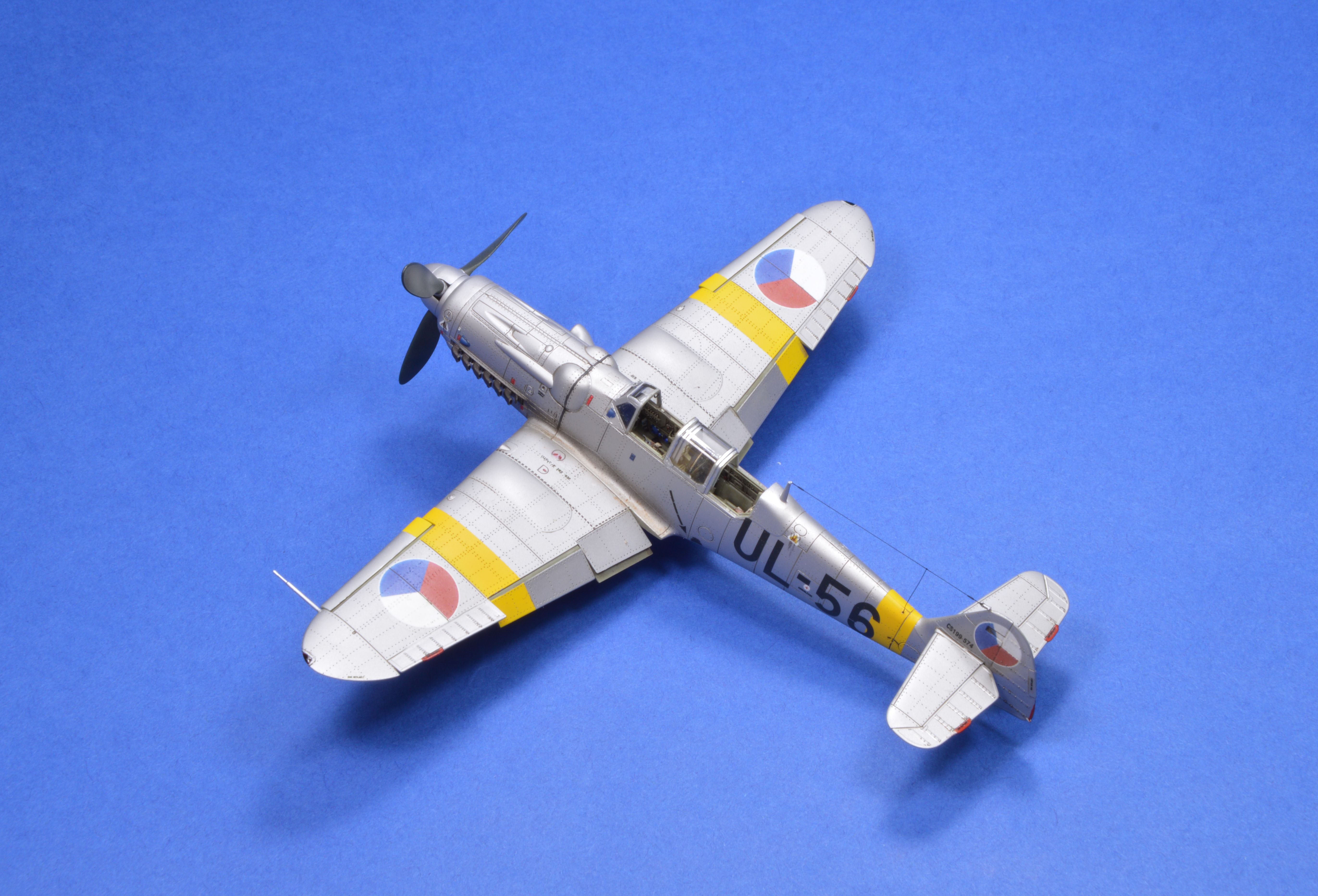 eduard-profipack-70153-maquette-avion-avia-cs-199-1-72 image 5