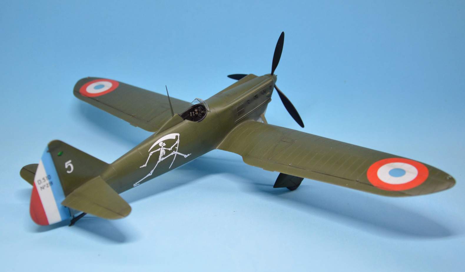 dora-wings-dewoitine-d-510-mod-le-mont-1-32-chasseur-fran-ais image 1
