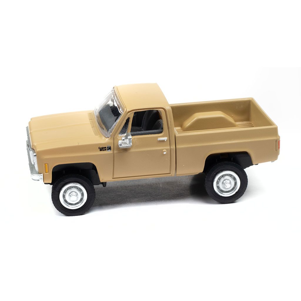 classic-metal-works-chevy-pickup-1975-4x4-miniature-ho-1-87 image 2