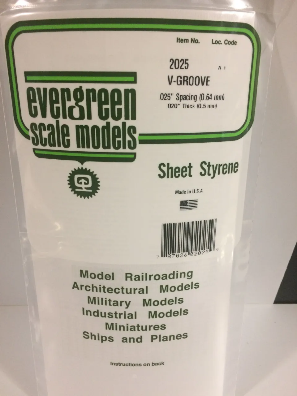 evergreen-siding-2025-plaque-rainur-e-blanche-v-groove-1-feuille image 1