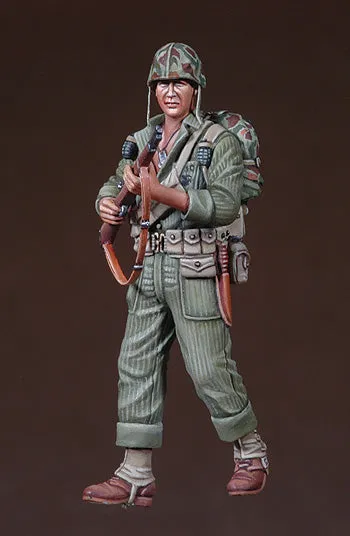 def-model-do35036-usmc-rifleman-1-35-figurine-r-sine image 1