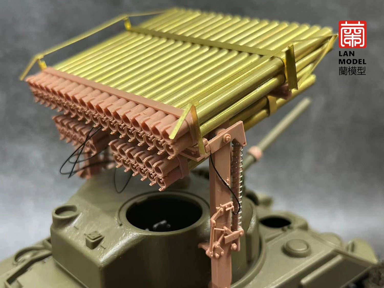 lanmo-model-lm35001-sherman-t34-calliope-lance-roquettes-1-35 image 3