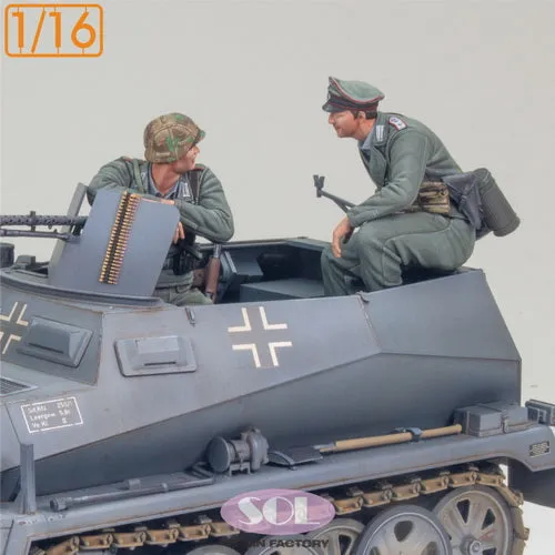 sol-resin-mm858-1-16-figurines-quipage-sd-kfz-250-1-allemand image 1