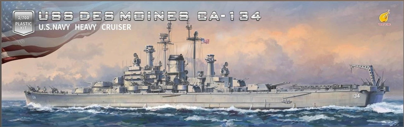 very-fire-vf700907-uss-des-moines-maquette-bateau-1-700-standard image 1