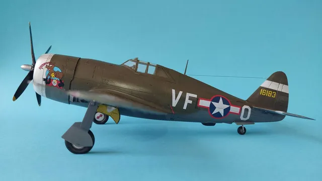 dora-wings-p-47c-2-thunderbolt-mod-le-mont-1-48-razorback image 1