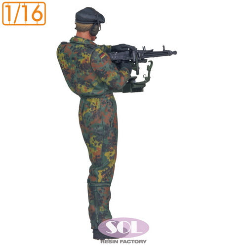 sol-resin-mm923-leopard-2a7-chargeur-ii-figurine-1-16 image 3