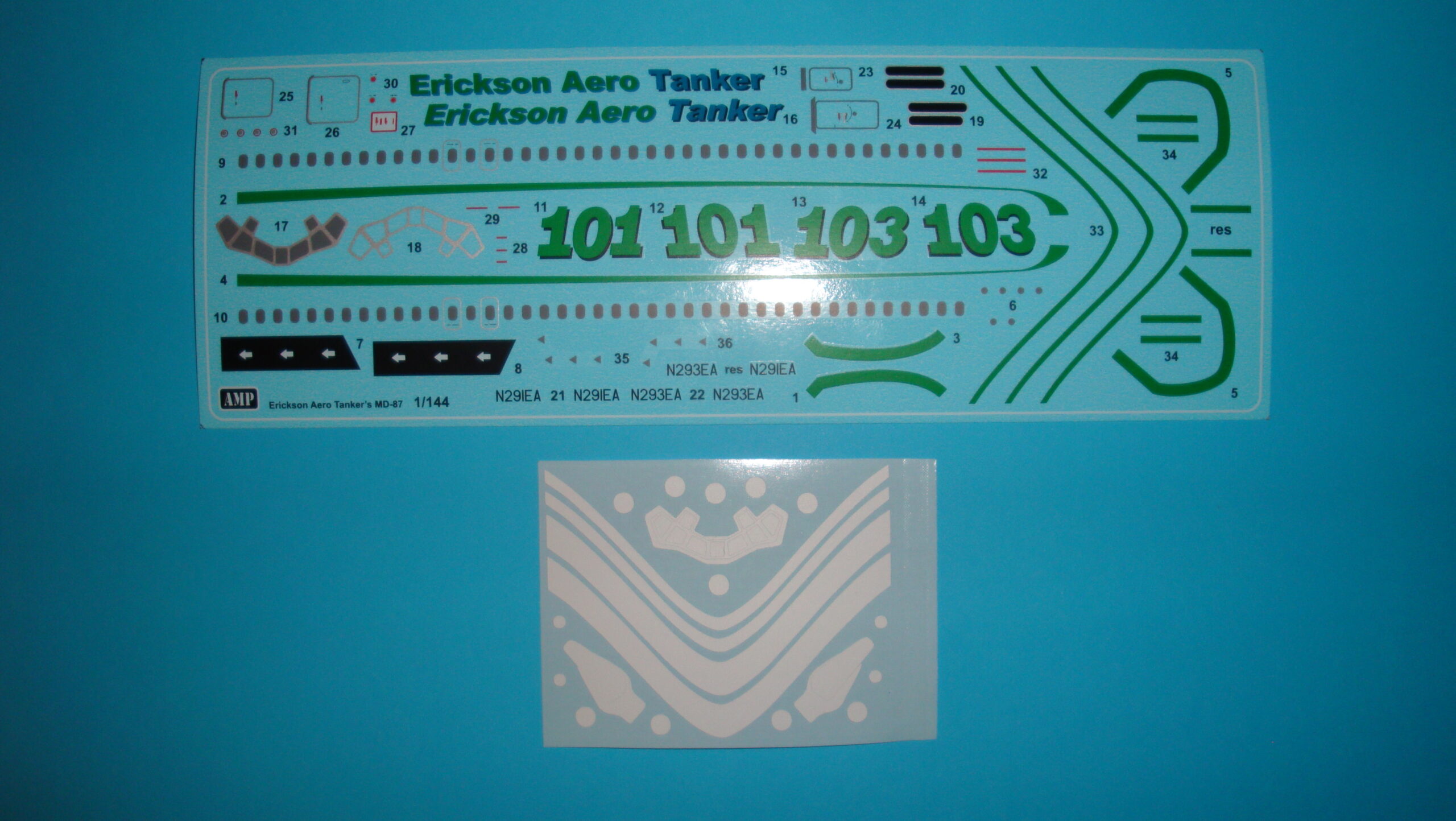 amp-144001-md-87-erickson-aero-tanker-maquette-avion-1-144 image 4