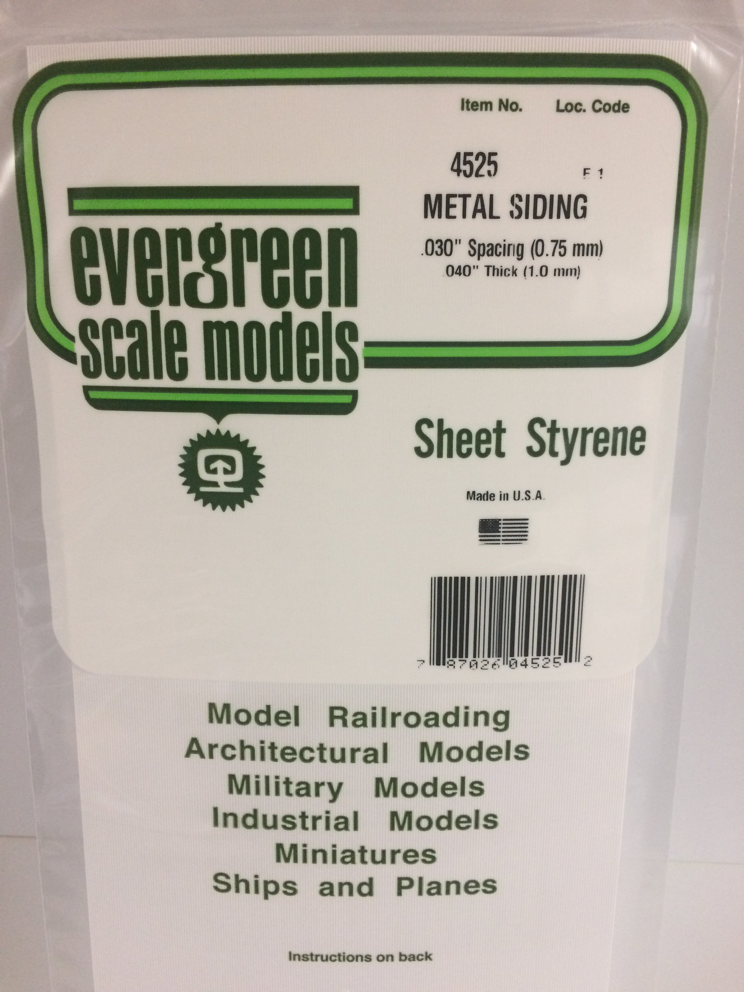 evergreen-siding-4525-plaque-ondul-e-polystyr-ne-15x30-cm image 1