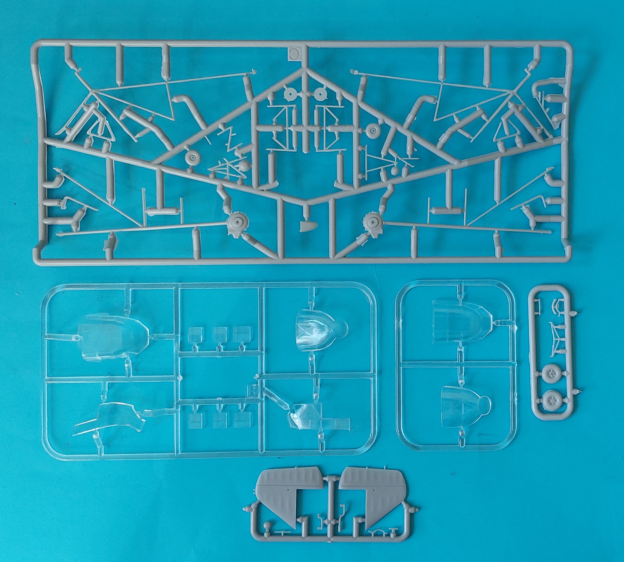 amp-72003-focke-achgelis-fa-223-maquette-h-licopt-re-1-72 image 3