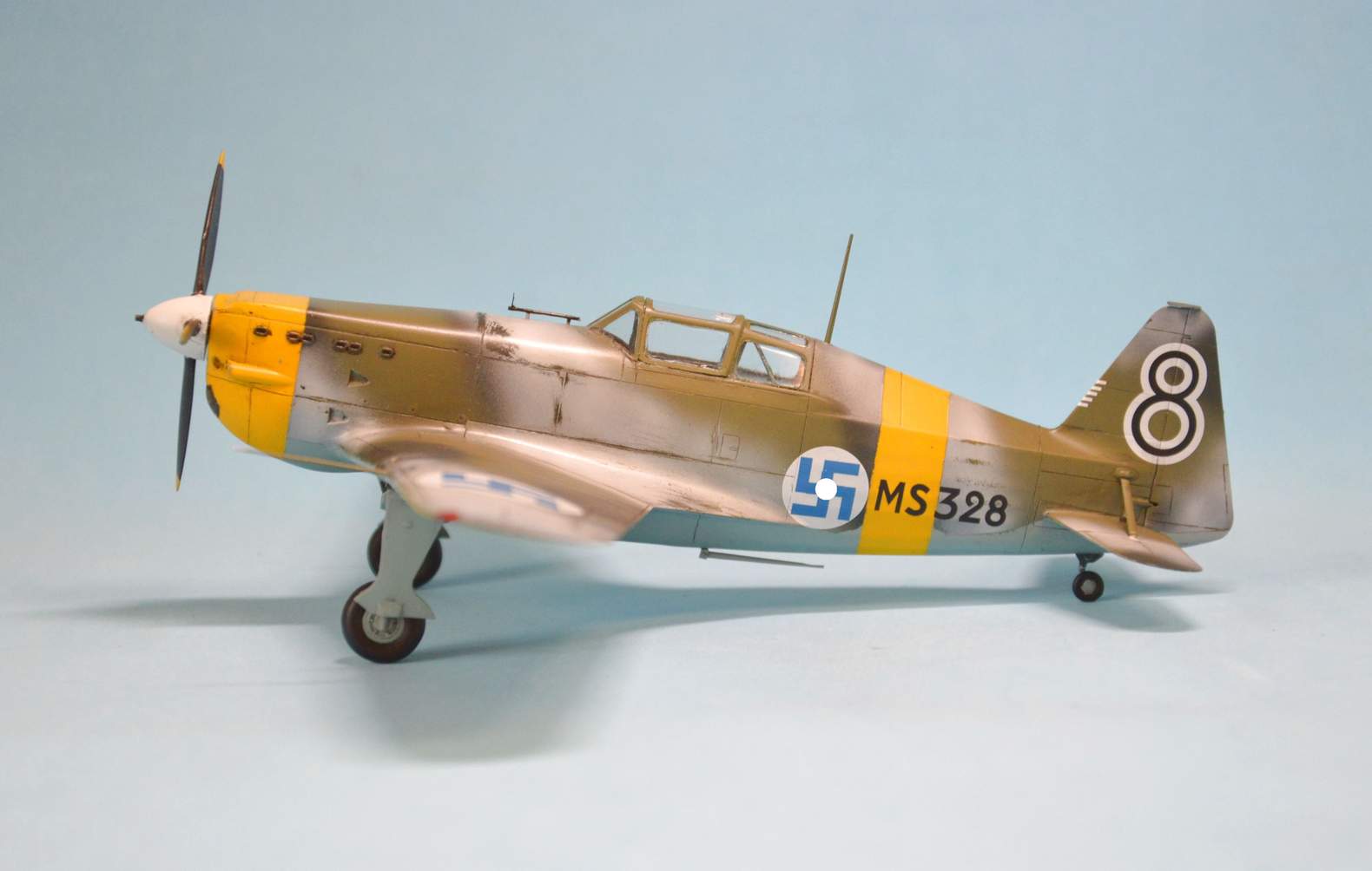 dora-wings-morane-ms-406-maquette-mont-e-1-48-finlande image 3