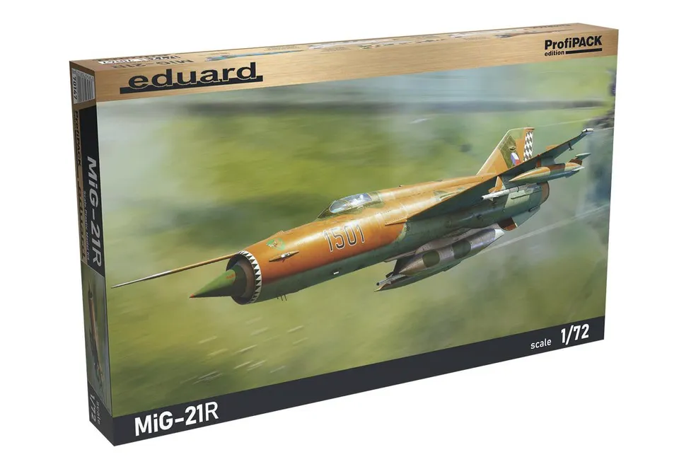 eduard-70147-mig-21r-profipack-maquette-avion-1-72 image 1