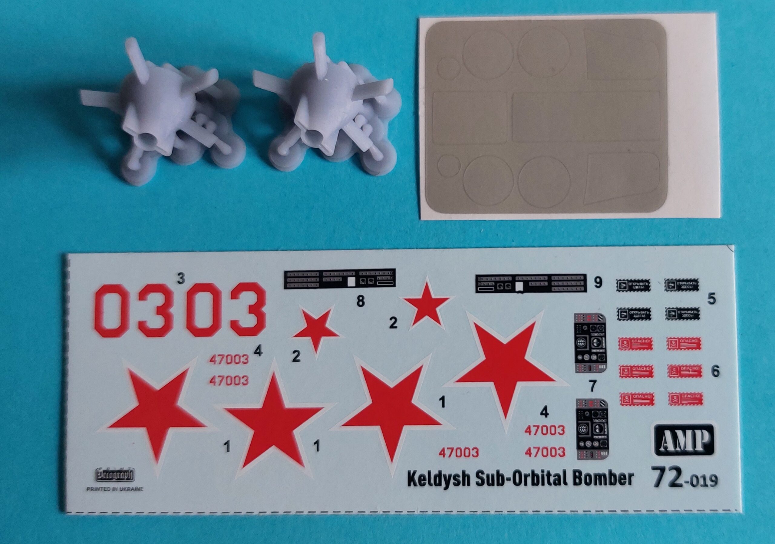amp-72019-keldysh-maquette-avion-bombardier-suborbital-1-72 image 3