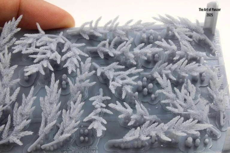 rt-diorama-35472-branches-conif-res-diorama-1-35 image 3