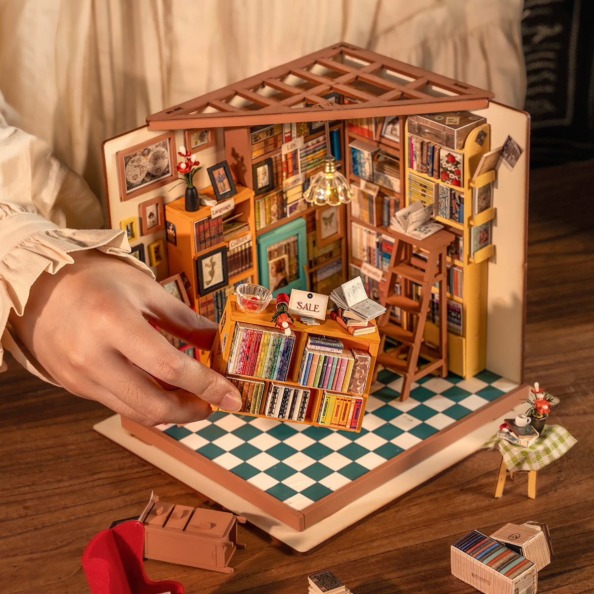 rolife-sam-s-study-dg102-maison-miniature-biblioth-que-bois image 3
