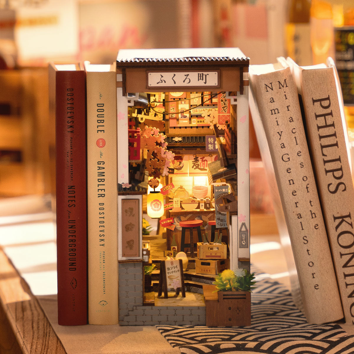 robotime-rolife-tgb11-sakura-wine-alley-book-nook-diy image 2