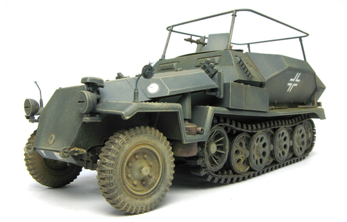 afv-club-35117-sd-kfz-251-17-ausf-c-maquette-1-35 image 4
