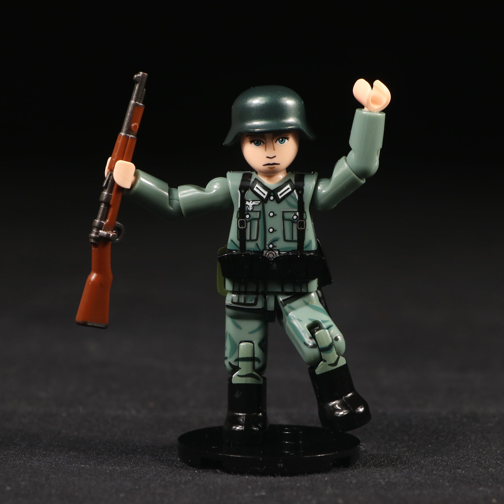 build-army-baf001-figurine-fantassin-allemand-ww2-1-33 image 3