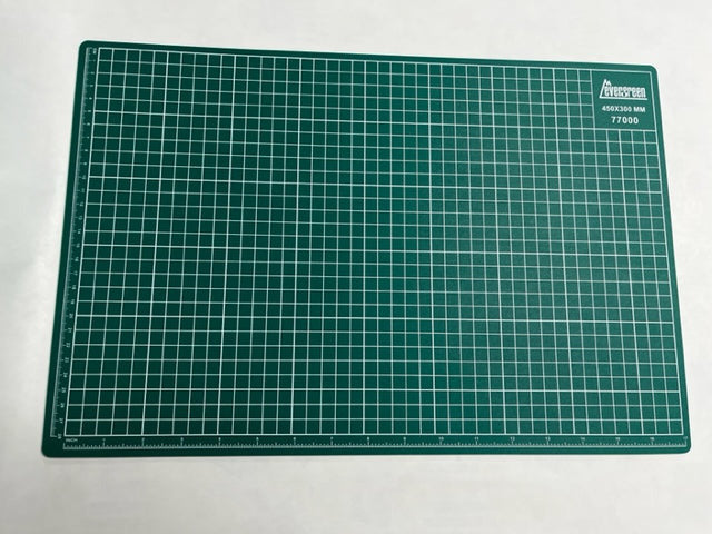 evergreen-tools-77000-tapis-de-d-coupe-450x300-mm image 1