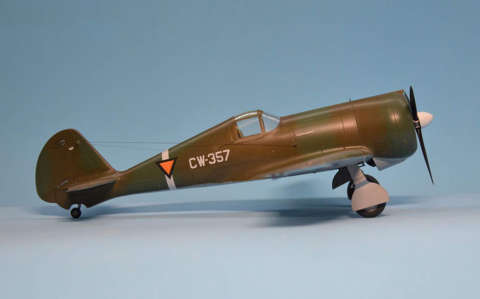 dora-wings-cw-21b-interceptor-1-48-mod-le-assembl-miniature-avion image 4