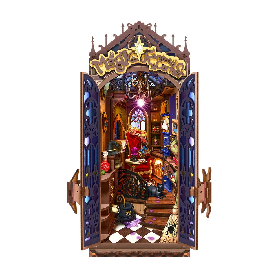 robotime-rolife-tgb14-book-nook-magic-fantasy-corner-bois image 1