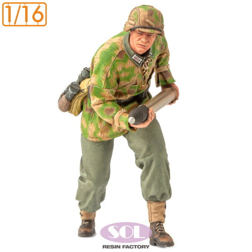 sol-resin-factory-mm887-figurine-1-16-artilleur-allemand-loader-1 image 2