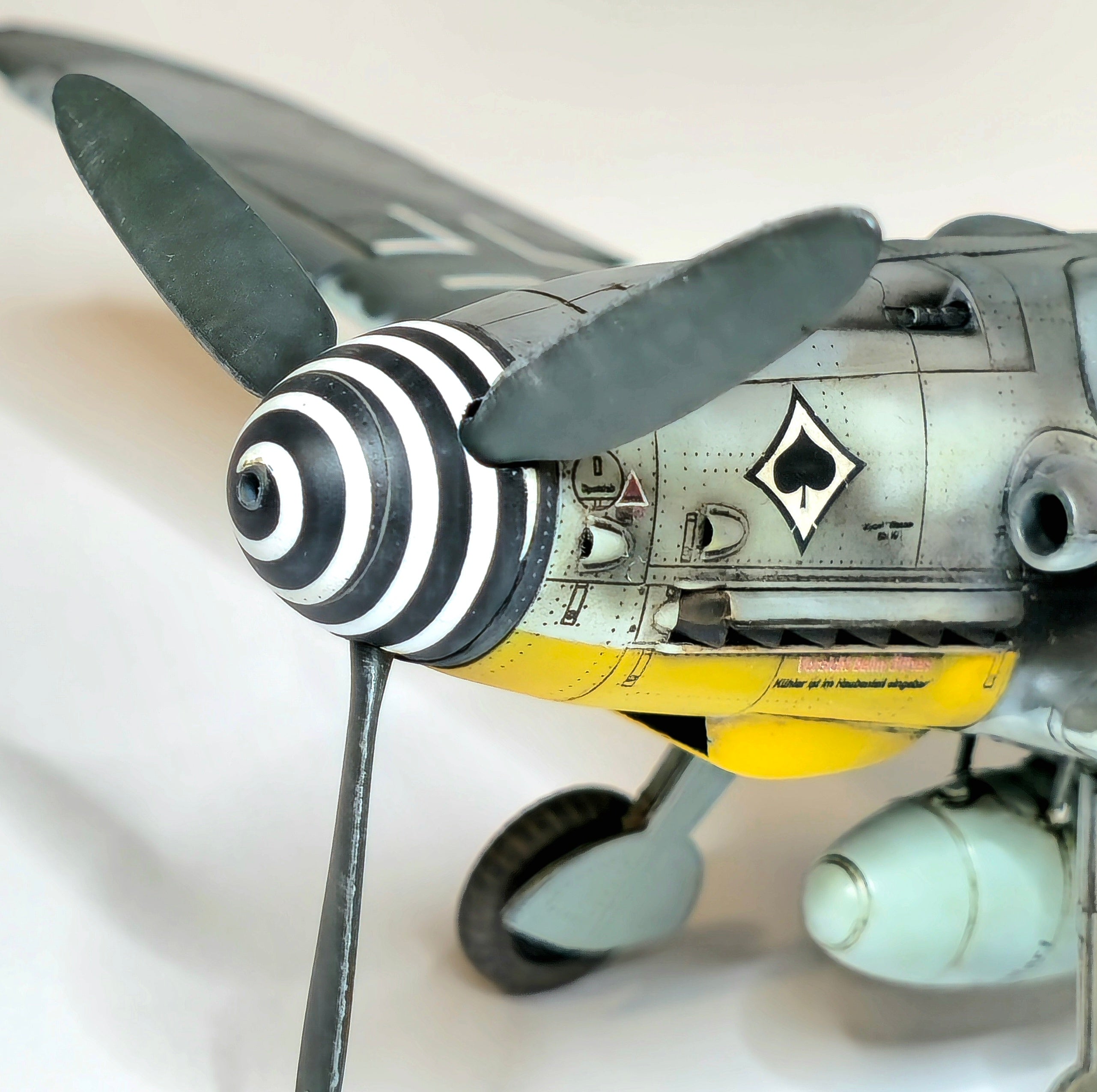 eduard-82167-bf-109-g-6-profipack-maquette-avion-1-48 image 8
