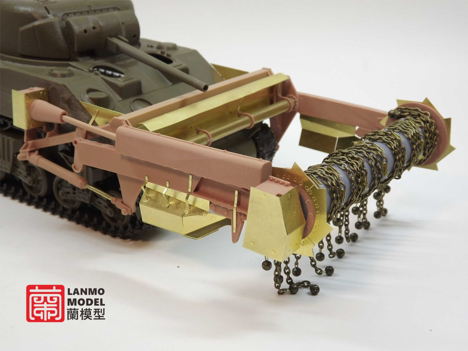 lanmo-model-lm35003-sherman-crab-maquette-char-1-35-wwii image 3