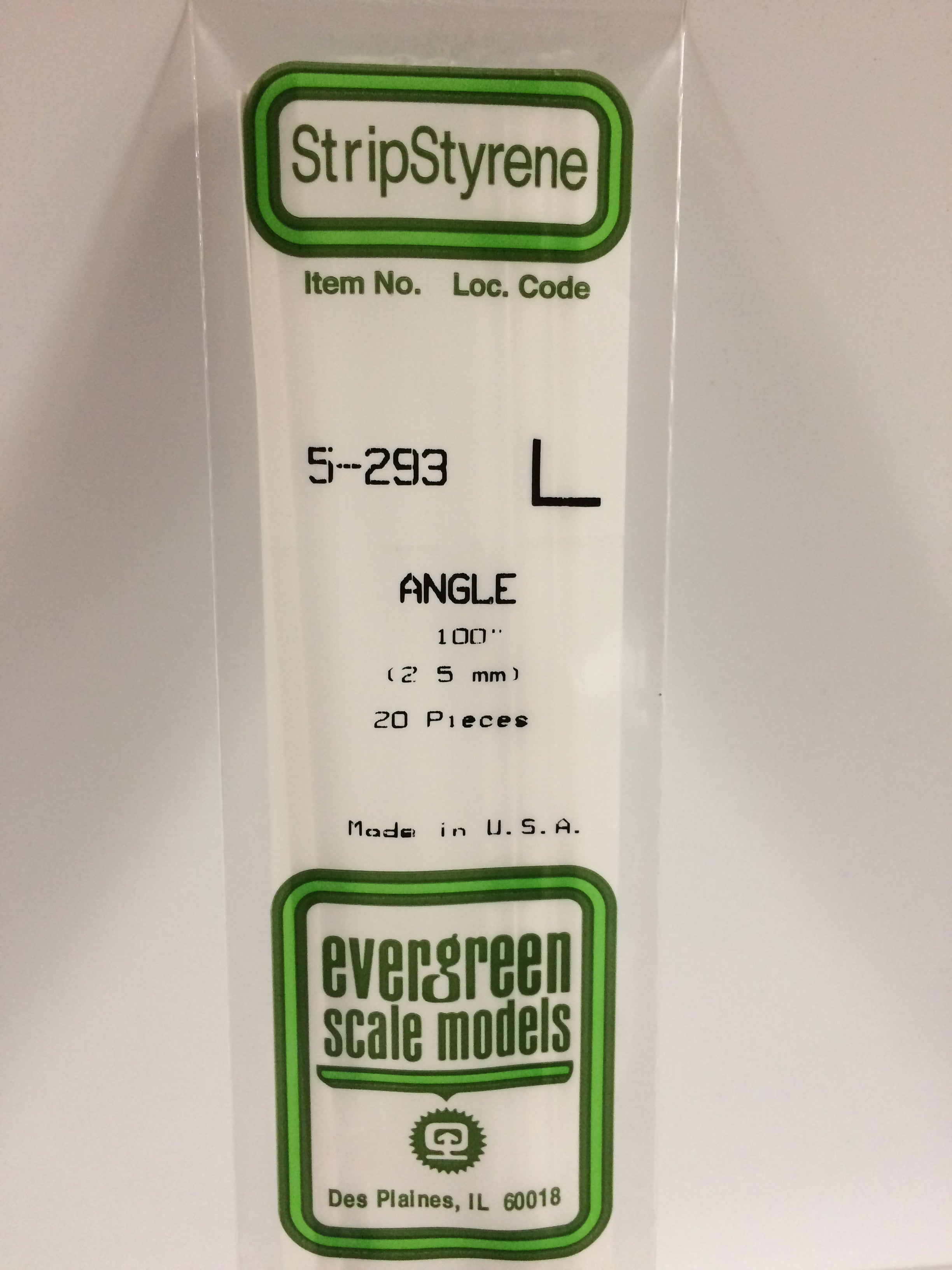 evergreen-shapes-293-corni-re-polystyr-ne-blanc-2-5-mm-4-pi-ces image 2