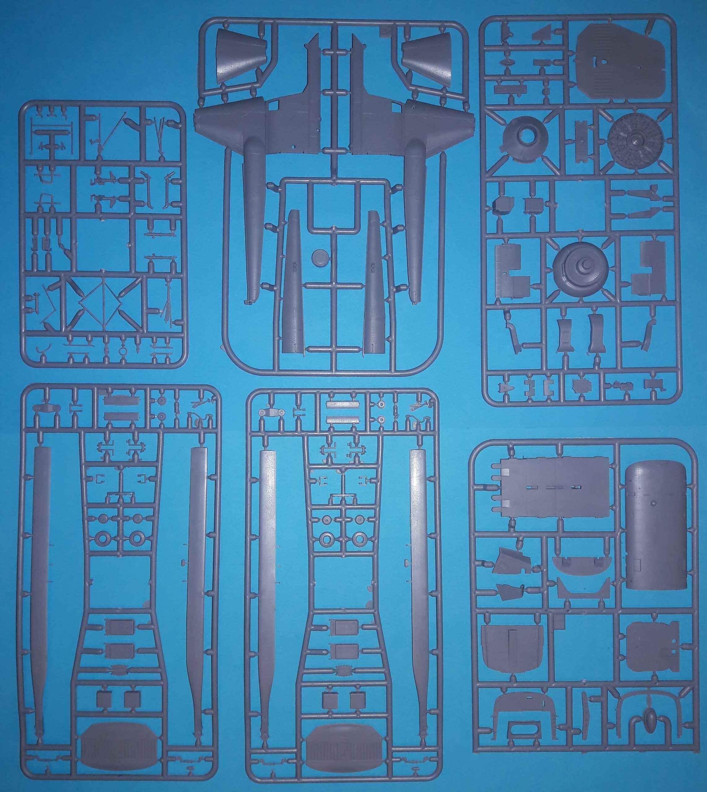amp-kaman-hok-1-huk-1-48013-maquette-h-licopt-re-1-48 image 2