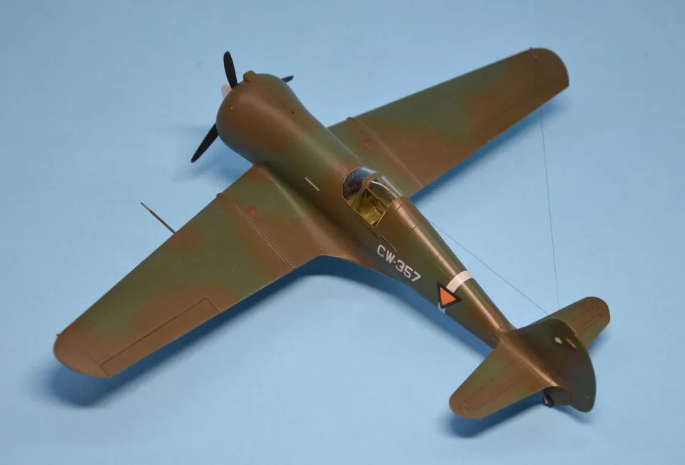 dora-wings-cw-21b-interceptor-1-48-mod-le-assembl-miniature-avion image 1