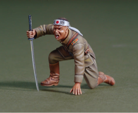 def-model-do35033-figurine-officier-japonais-banzai-1-35 image 1