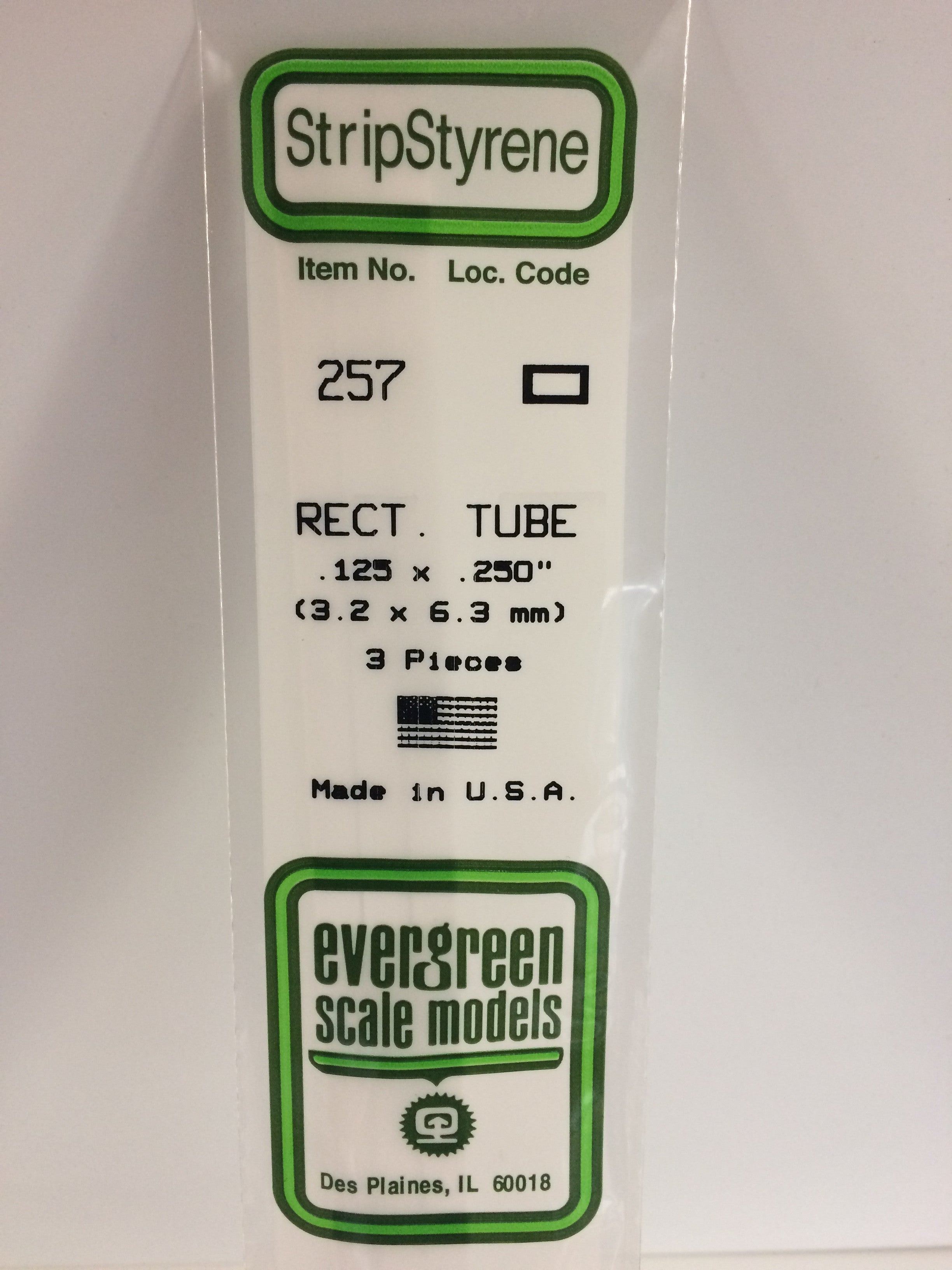 evergreen-rod-and-tube-257-tube-rectangulaire-polystyr-ne-3-2x6-3-mm-3-pcs image 1