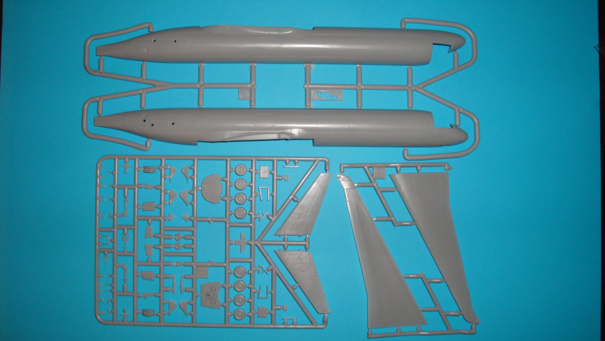 amp-144001-md-87-erickson-aero-tanker-maquette-avion-1-144 image 3