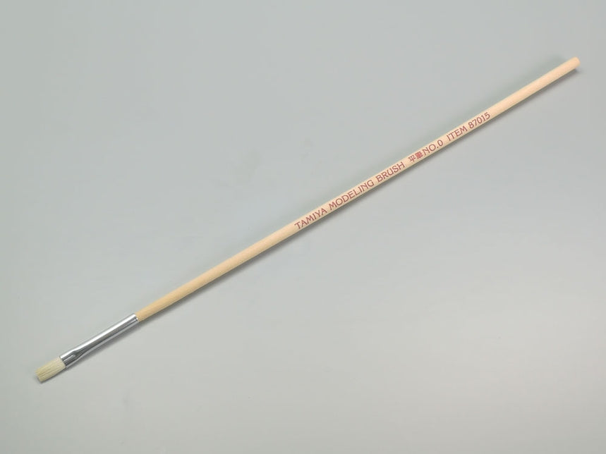 tamiya-87015-flat-brush-no-0-pinceau-plat-4mm image 1
