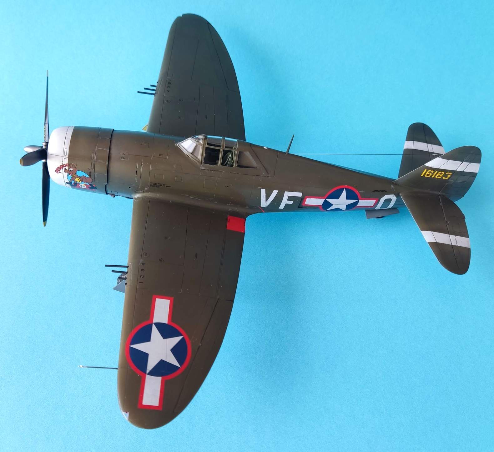 dora-wings-p-47c-2-thunderbolt-mod-le-mont-1-48-razorback image 4
