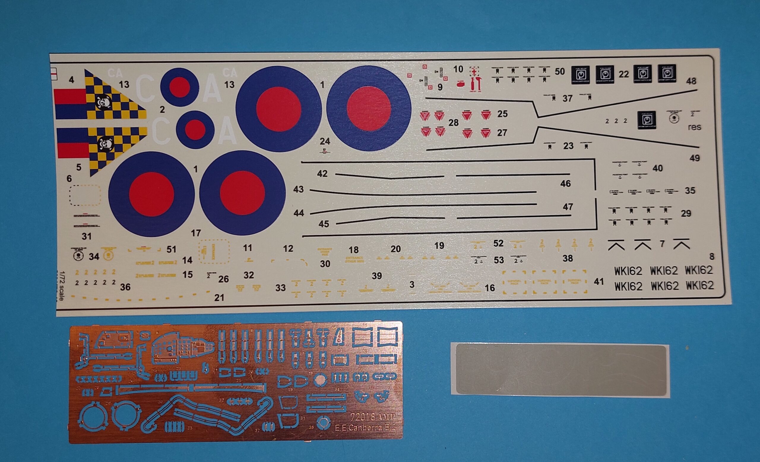 amp-english-electric-canberra-b2-72018-maquette-avion-1-72 image 2