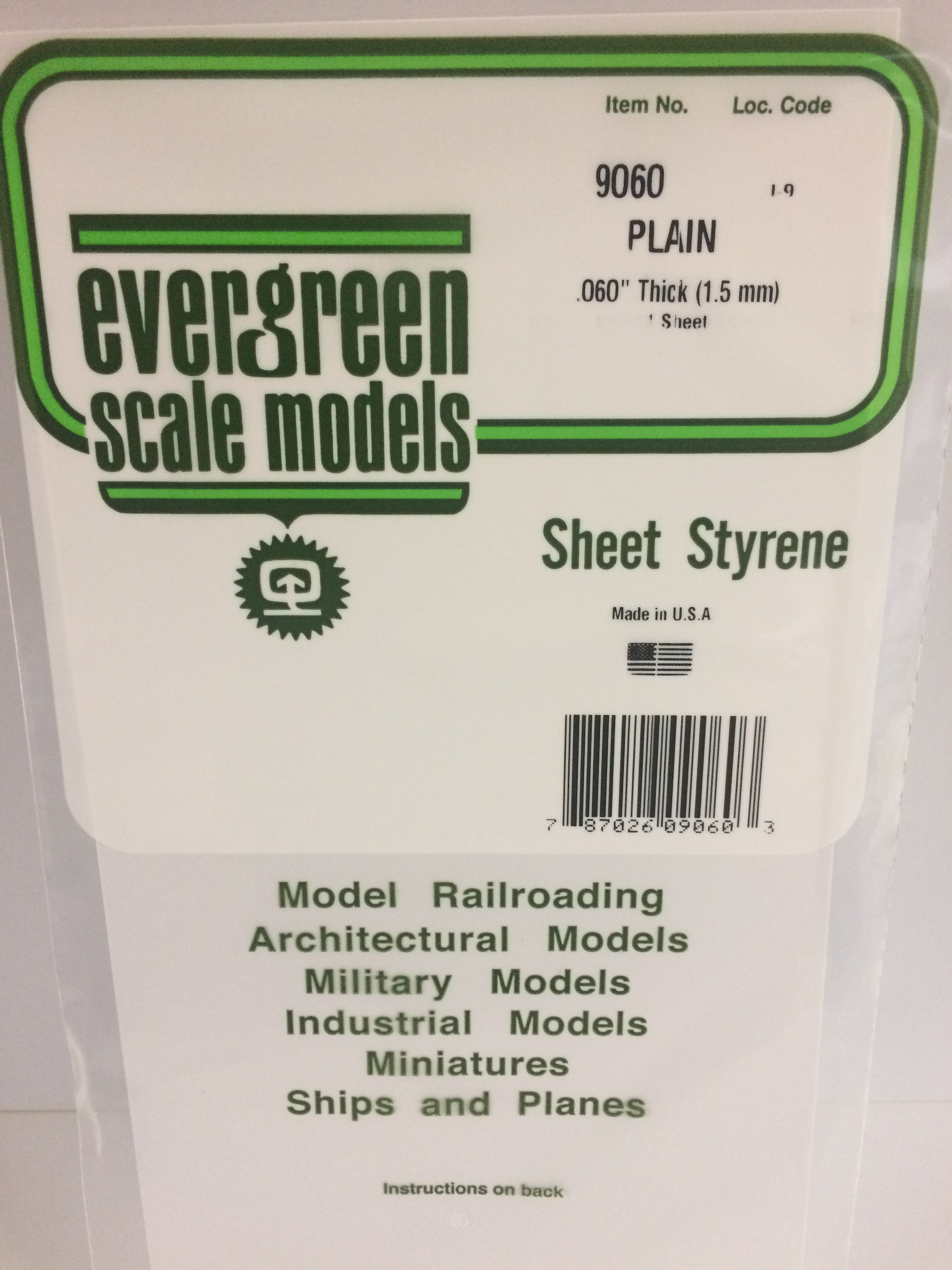 evergreen-sheets-9060-plaque-polystyr-ne-blanc-1-5-mm-15x30-cm image 1
