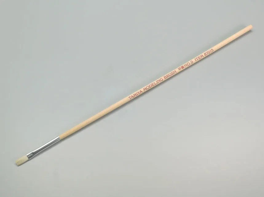 tamiya-87015-flat-brush-no-0-pinceau-plat-4mm image 1
