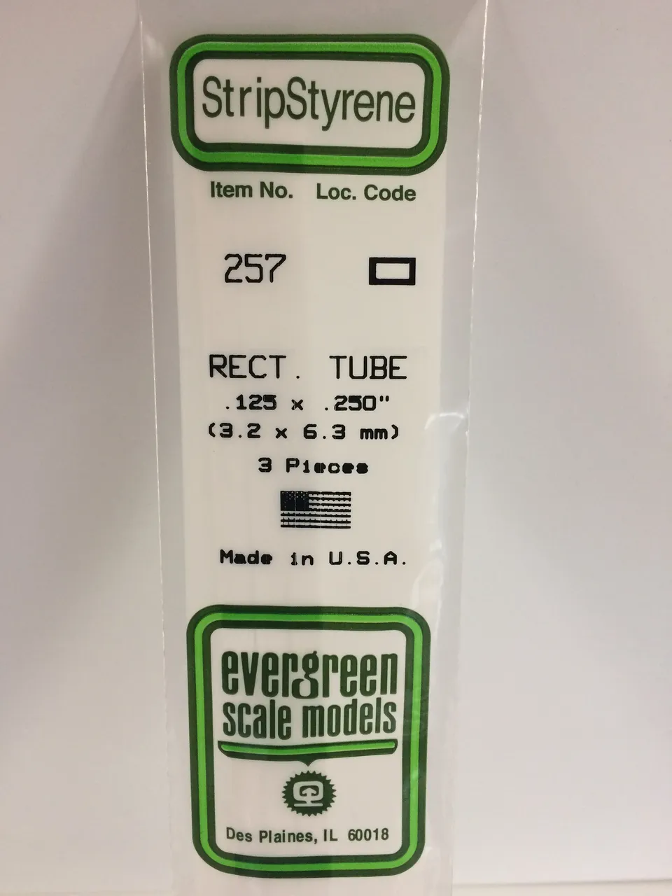 evergreen-rod-and-tube-257-tube-rectangulaire-polystyr-ne-3-2x6-3-mm-3-pcs image 1