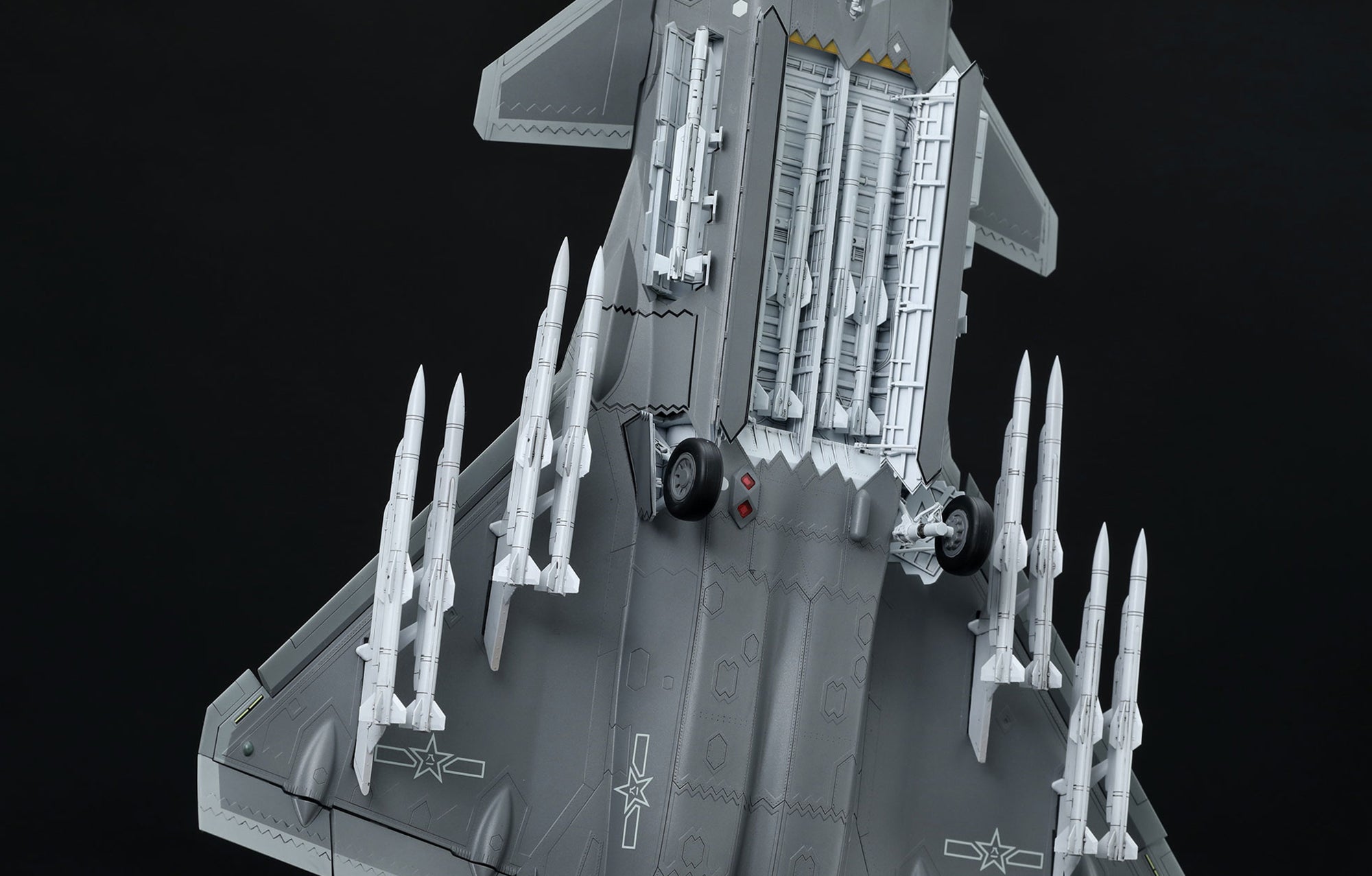meng-ls002s-j-20-beast-mode-maquette-avion-1-48-furtif image 5
