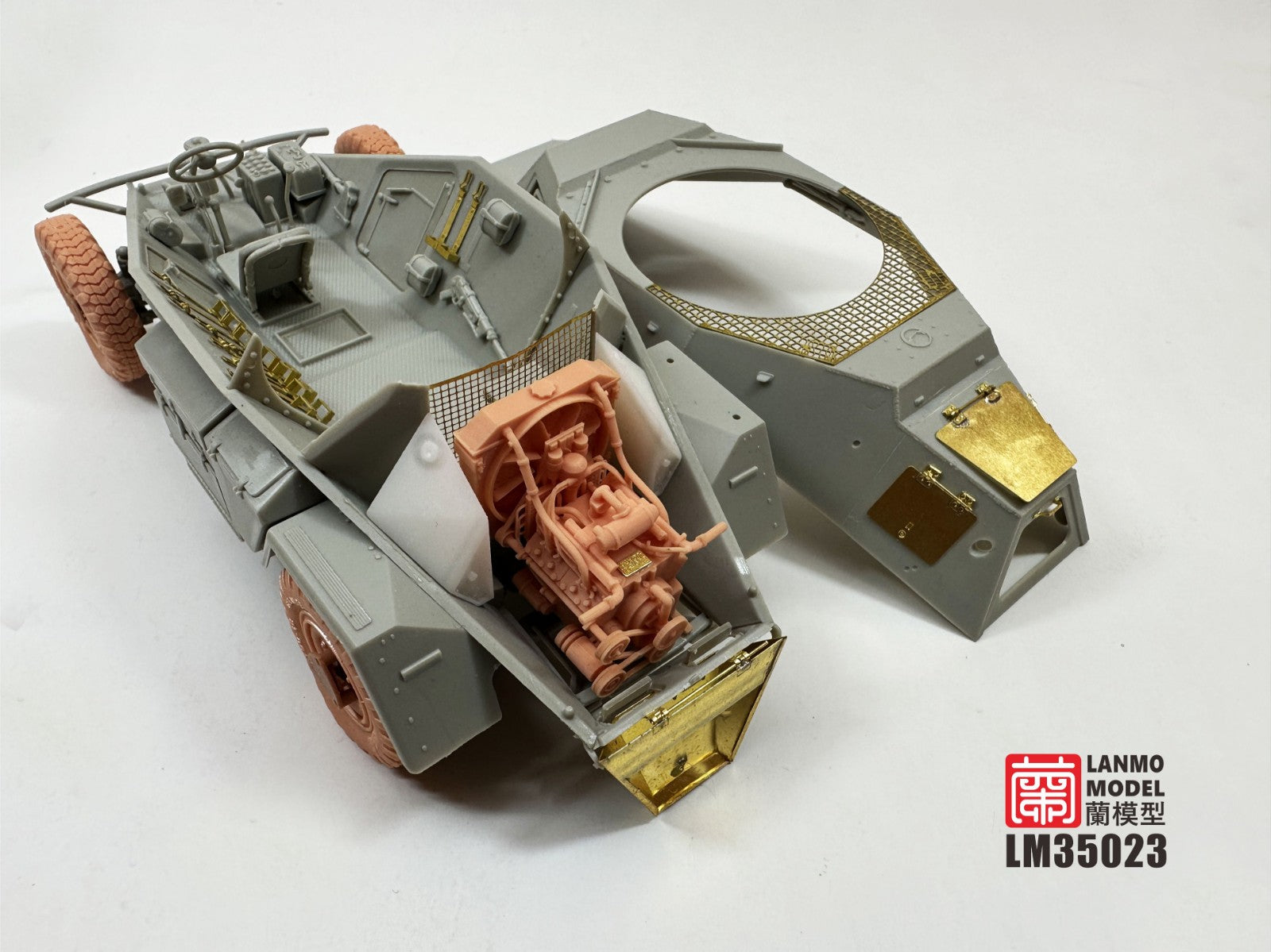 lanmo-model-lm35023-sd-kfz-222-223-moteur-kit-1-35-d-taillage image 3