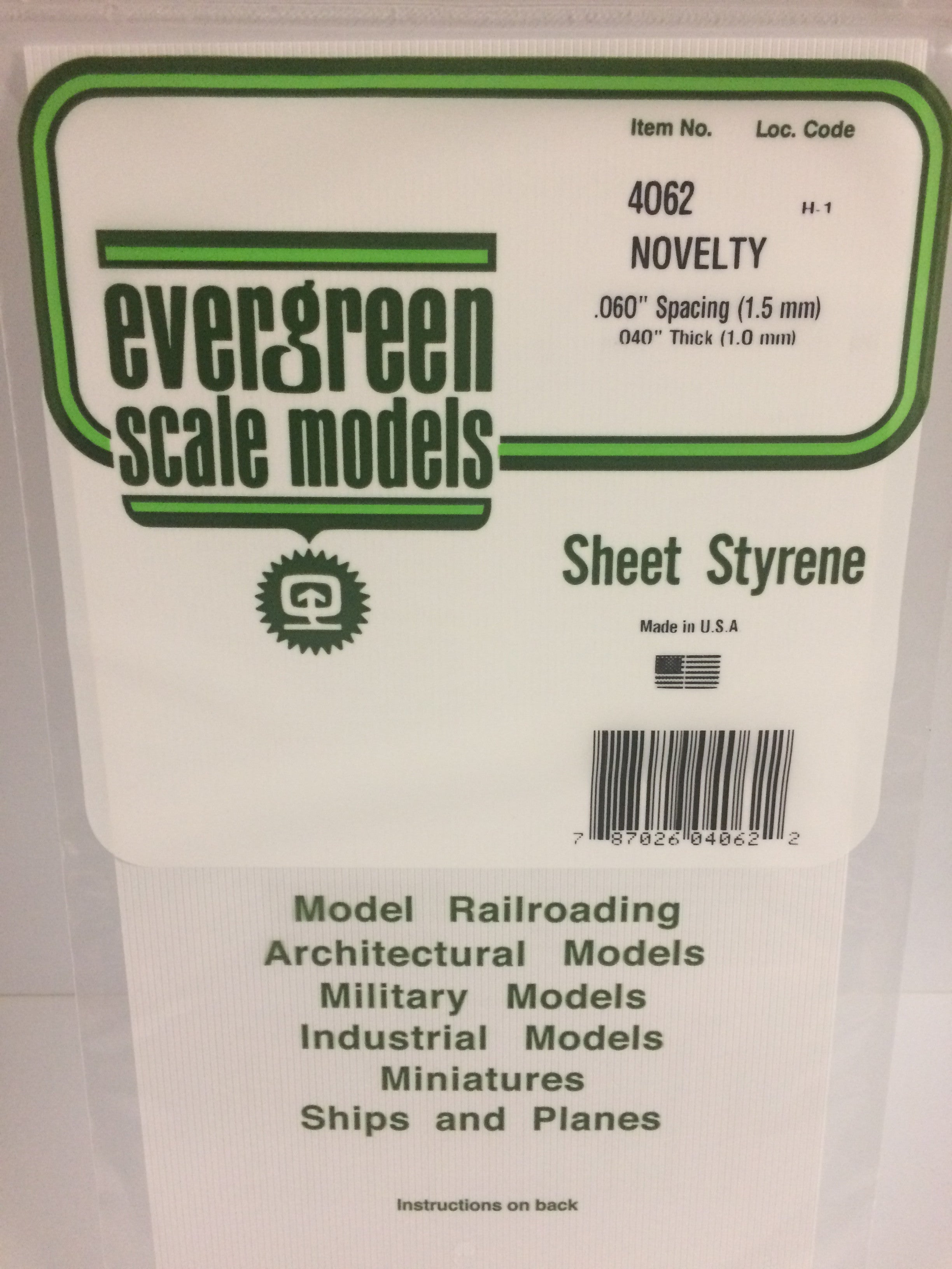 evergreen-siding-4062-plaque-stri-e-blanc-15x30cm image 1