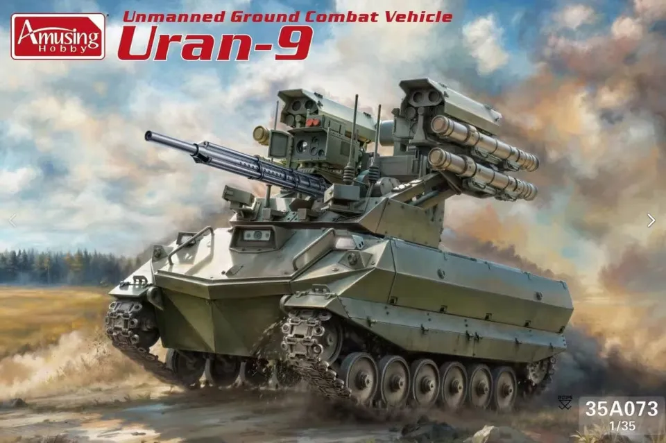 amusing-hobby-35a073-uran-9-maquette-blind-1-35 image 1